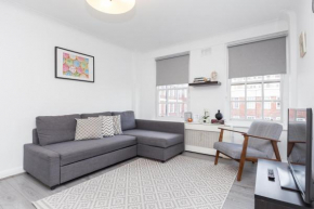 Chic Marble Arch Apartment